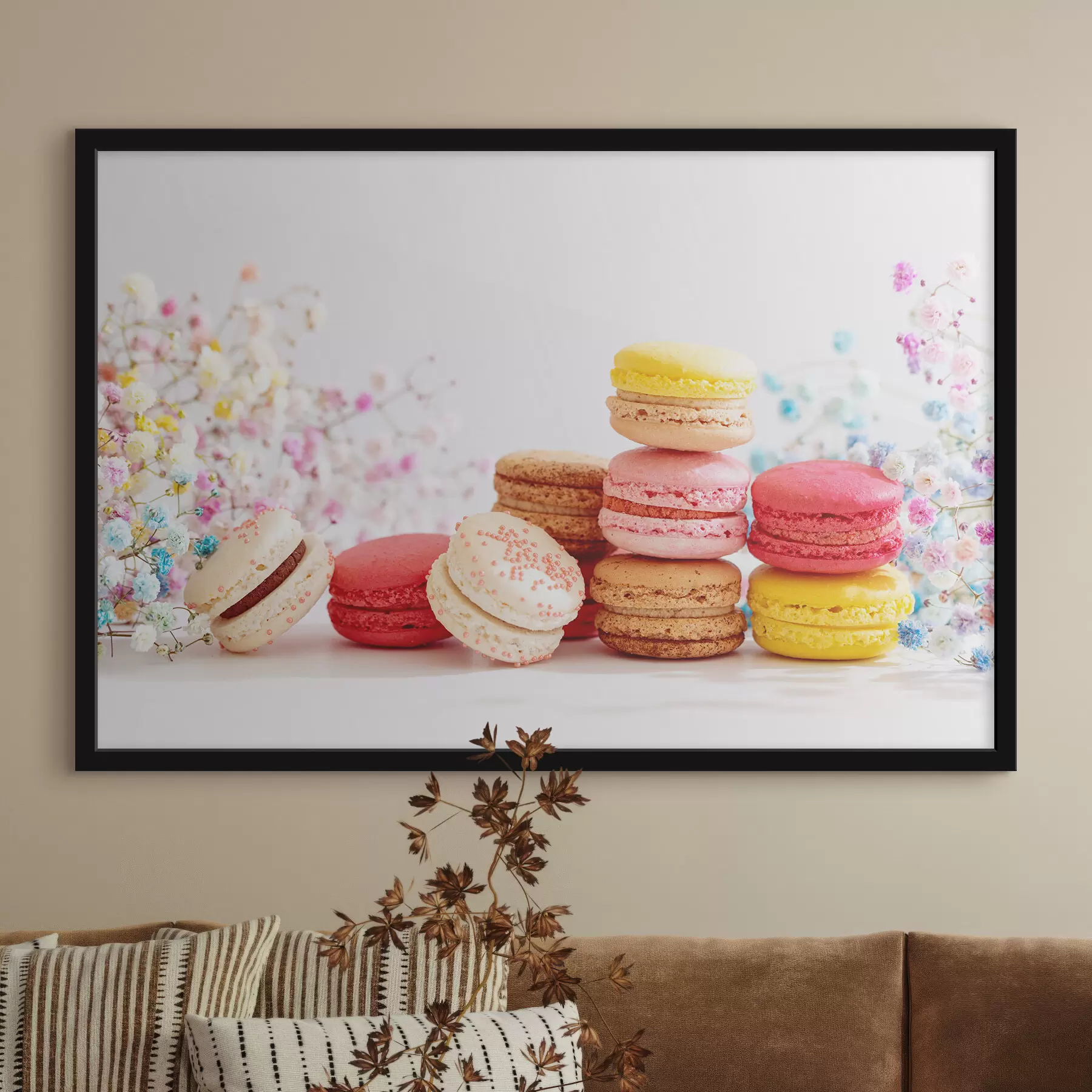 murales de pared Macarons de colores entre delicadas flores f37757