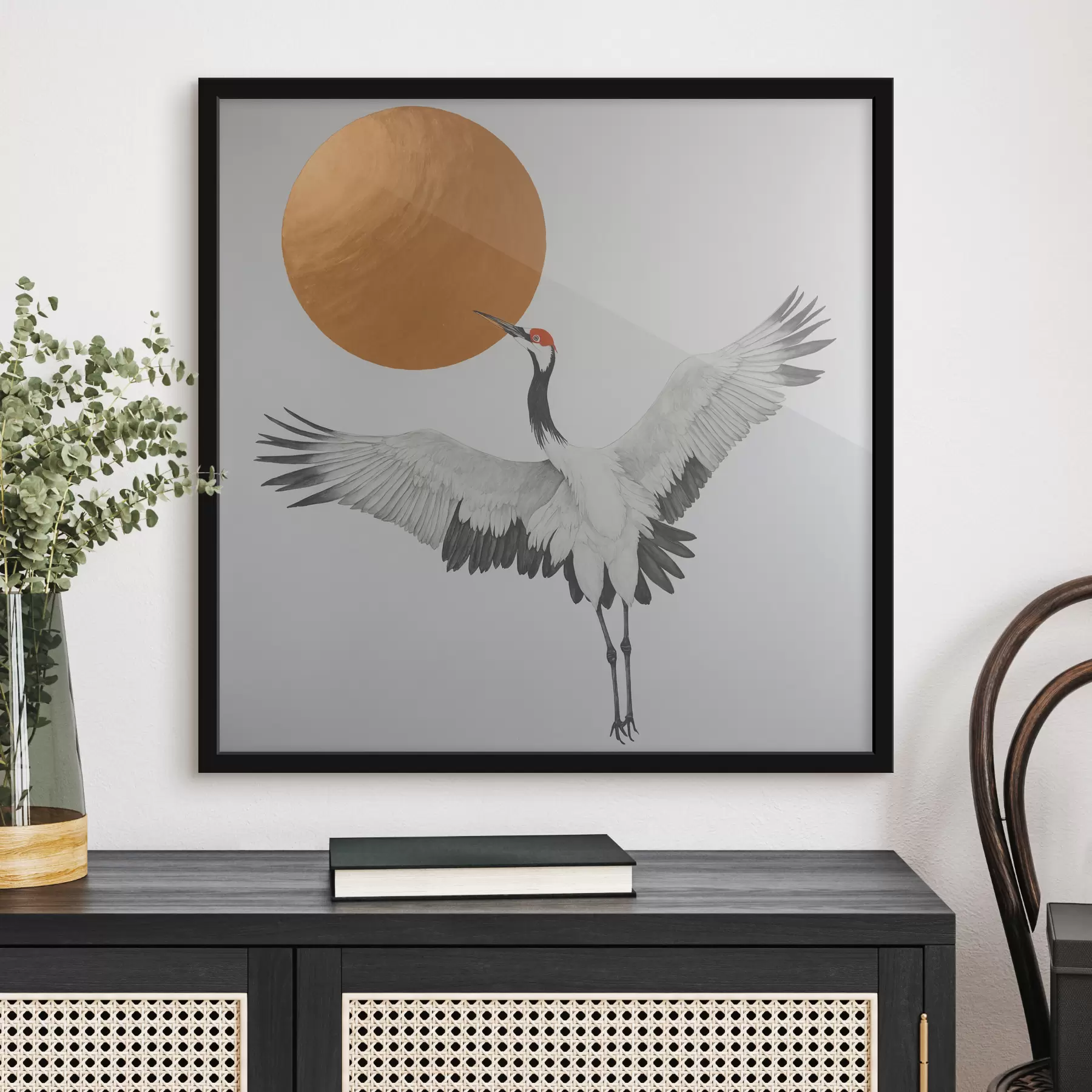 murales de pared Una grulla volando hacia el sol f38195
