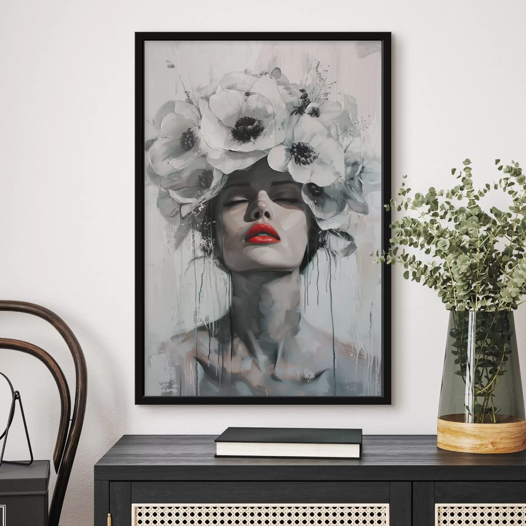 murales de pared Retrato de una mujer con flores en el pelo y labios rojos. f39253