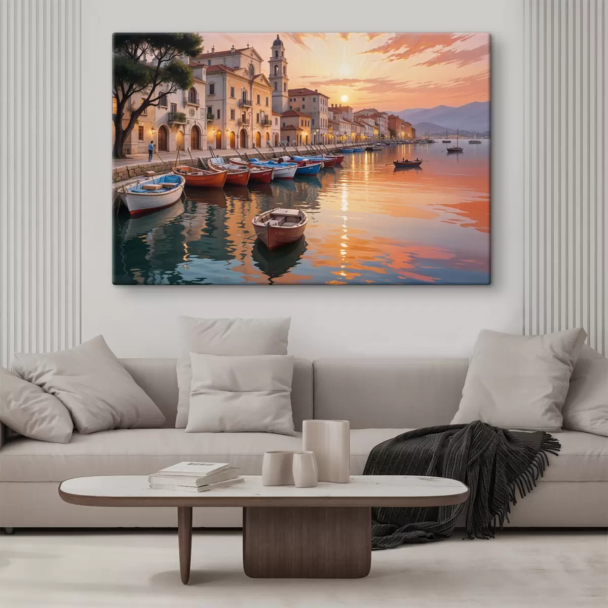 murales de pared Ciudad costera italiana al atardecer, con edificios coloridos a lo largo del paseo marítimo y barcos flotando en las tranquilas aguas. s40150