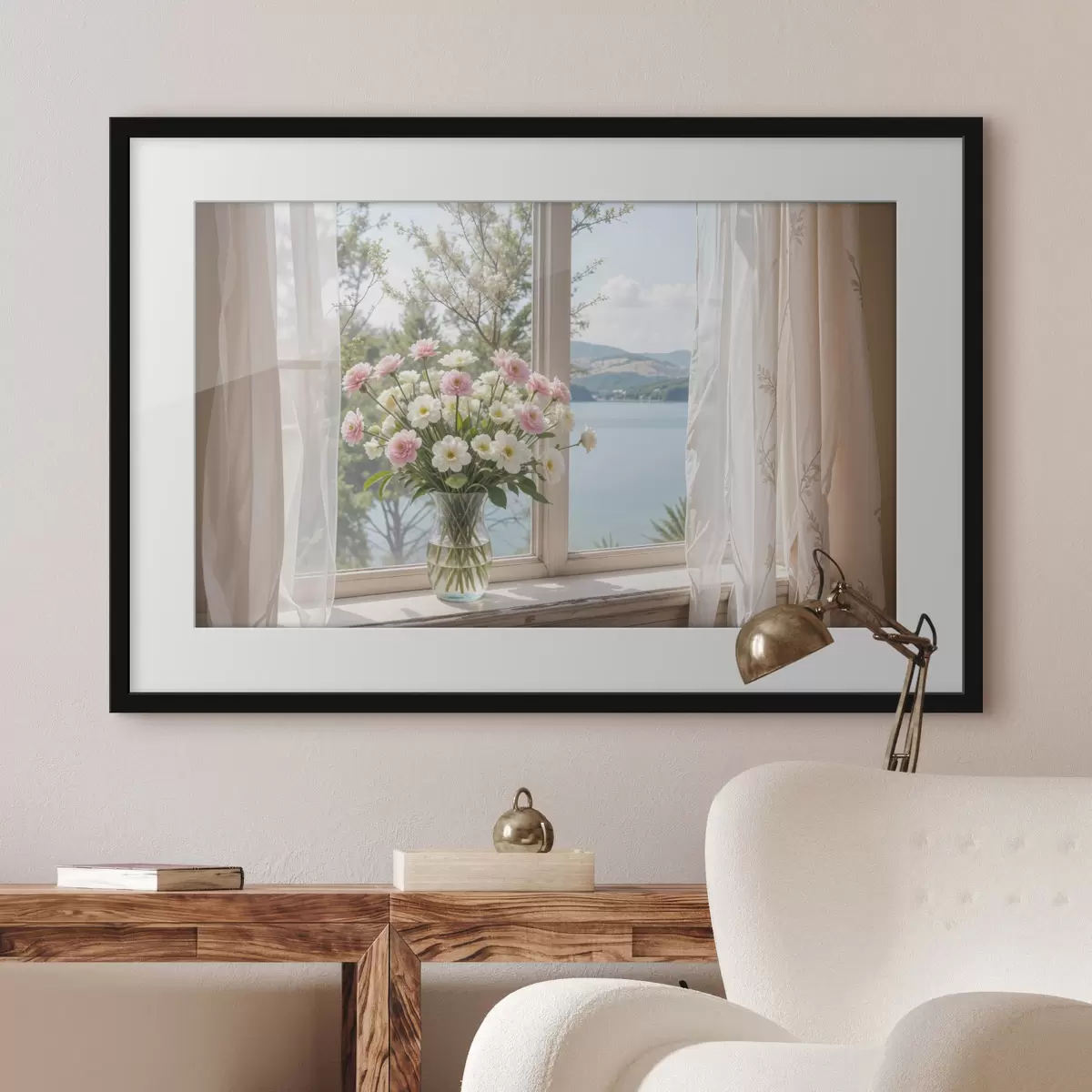 Poster Un ramo de flores rosas y blancas en un jarrón de vidrio colocado en el alféizar de una ventana, con un pintoresco lago y montañas f40151