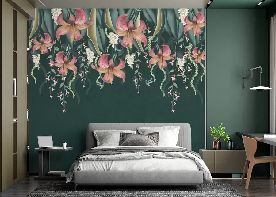 murales de pared Delicado motivo botánico con lirios colgantes, flores y colibríes sobre una pared verde grunge w01523v3