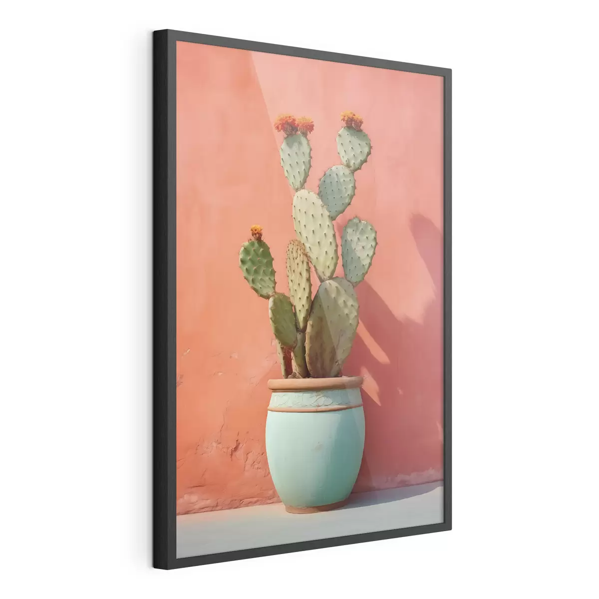 Poster Cactus en una maceta ligera contra una pared rosa rojiza f40800