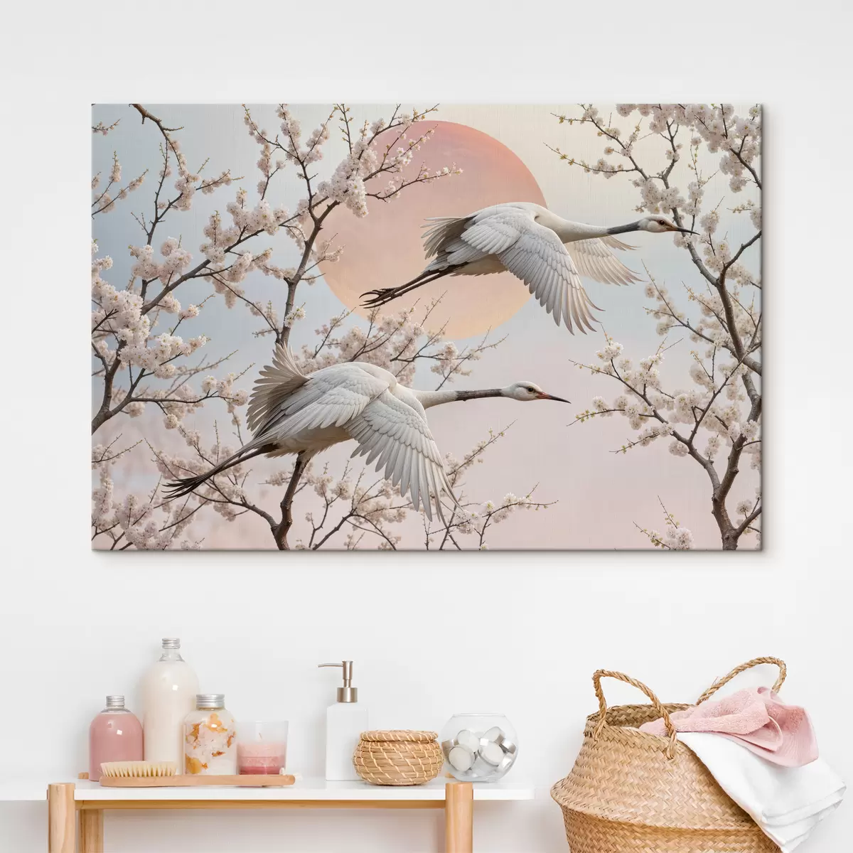 murales de pared Dos grullas blancas volando entre los cerezos en flor bajo un cielo rosado al atardecer s40601