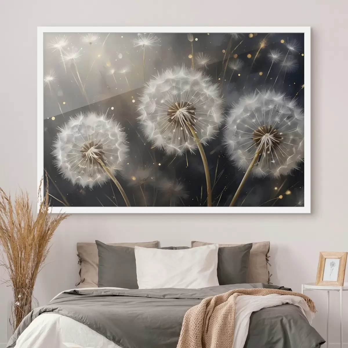 Poster Flores de diente de león con sus esponjosas cabezas de semillas blancas sobre un fondo oscuro, creando una atmósfera mágica f42235