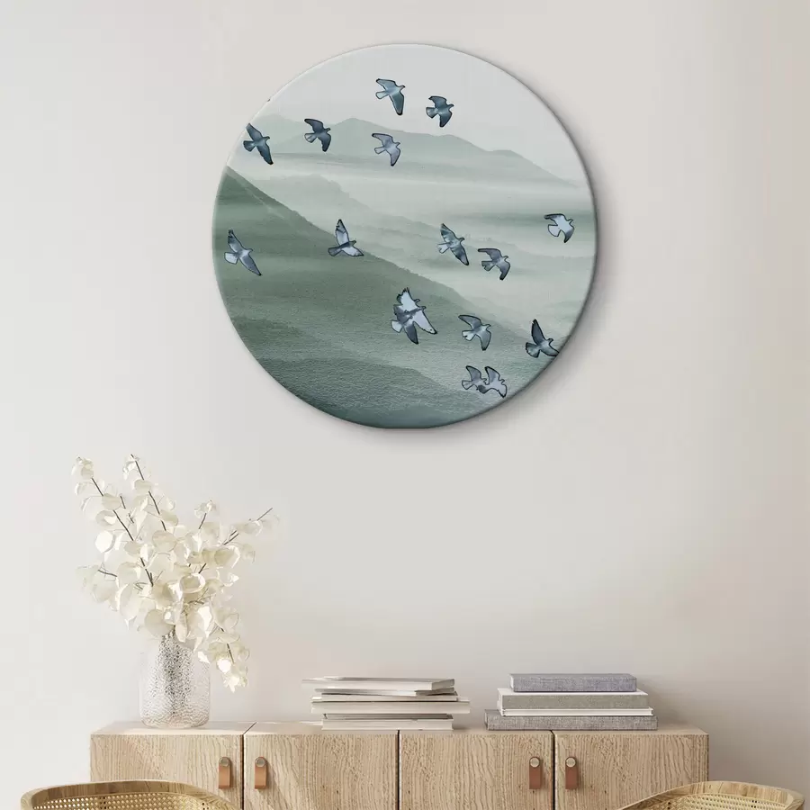 murales de pared Una bandada de pájaros sobrevolando las montañas r38069