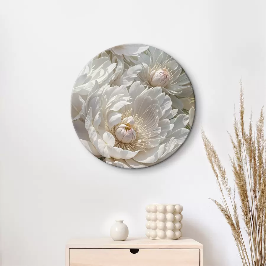 murales de pared Primer plano de varias flores grandes de peonía blanca con pétalos suaves y delicados y centros amarillos brillantes r40575