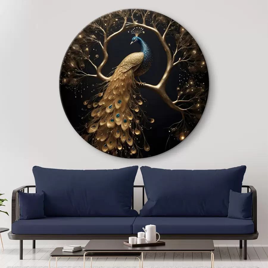 murales de pared Un pavo real con plumas vivas sentado en una rama sobre un fondo oscuro con árboles resplandecientes r40612