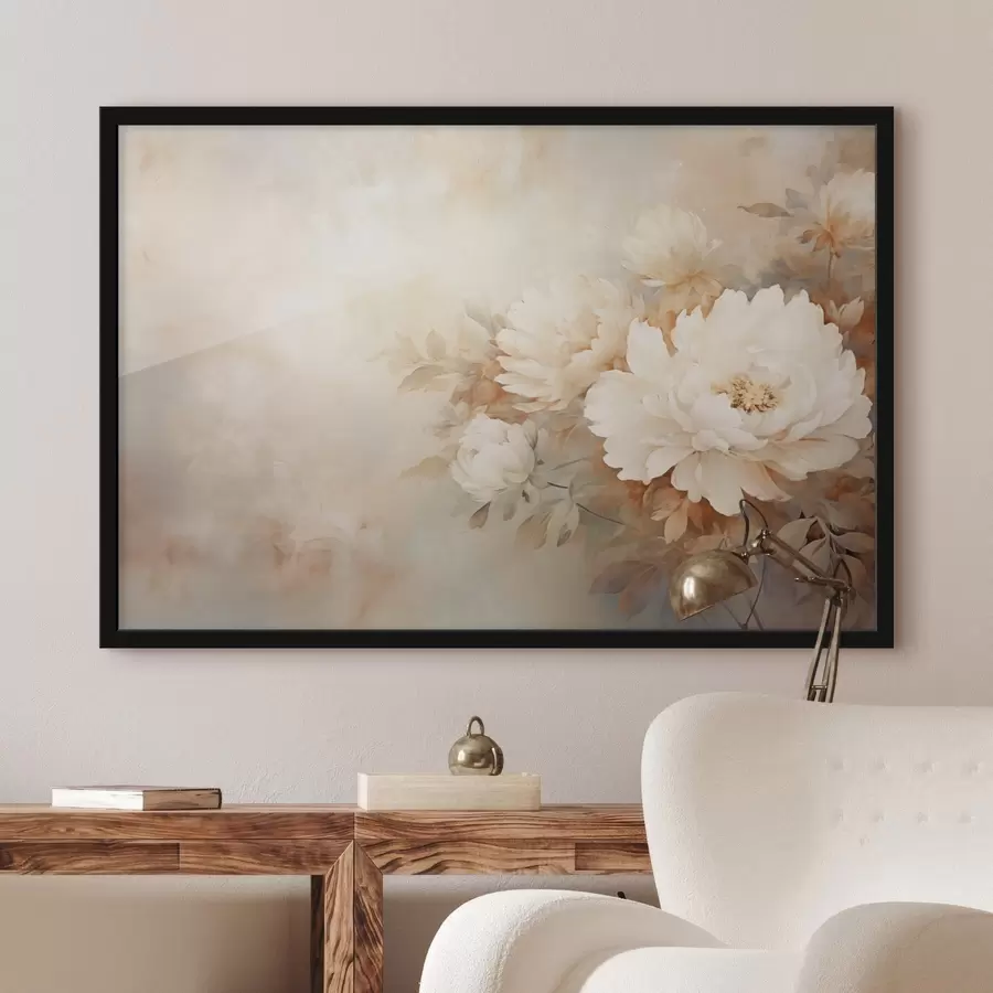 murales de pared Delicadas peonías en tonos crema pastel sobre un fondo difuminado, creando un ambiente suave y romántico. f42558