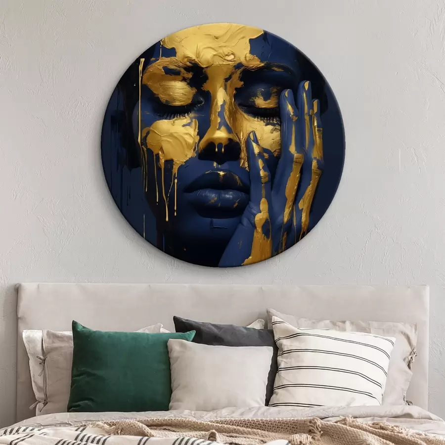 murales de pared Retrato abstracto de una mujer con profundos tonos oscuros y cálidos, r42933