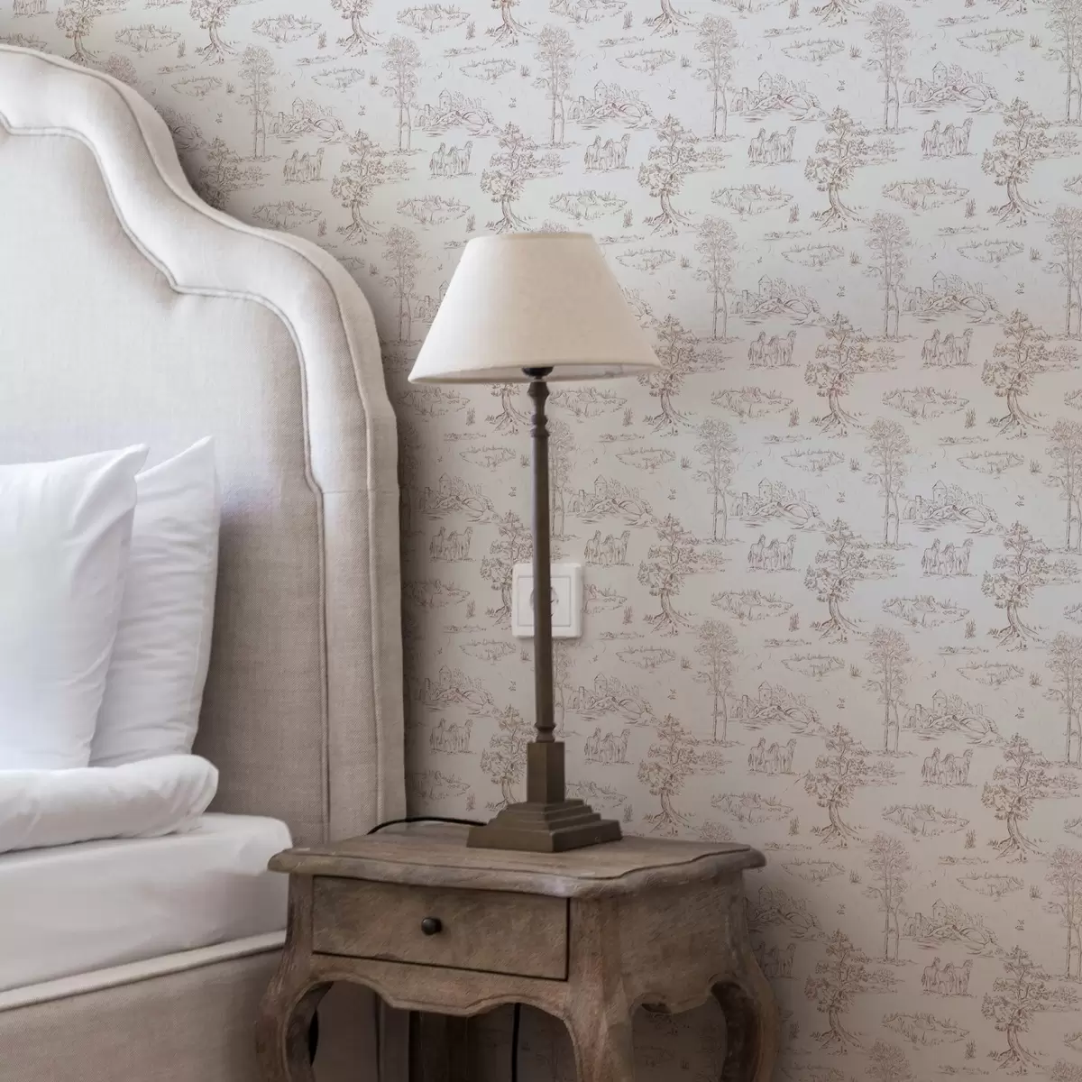 Papel pintado Paisaje rural con castillo y caballos a00133