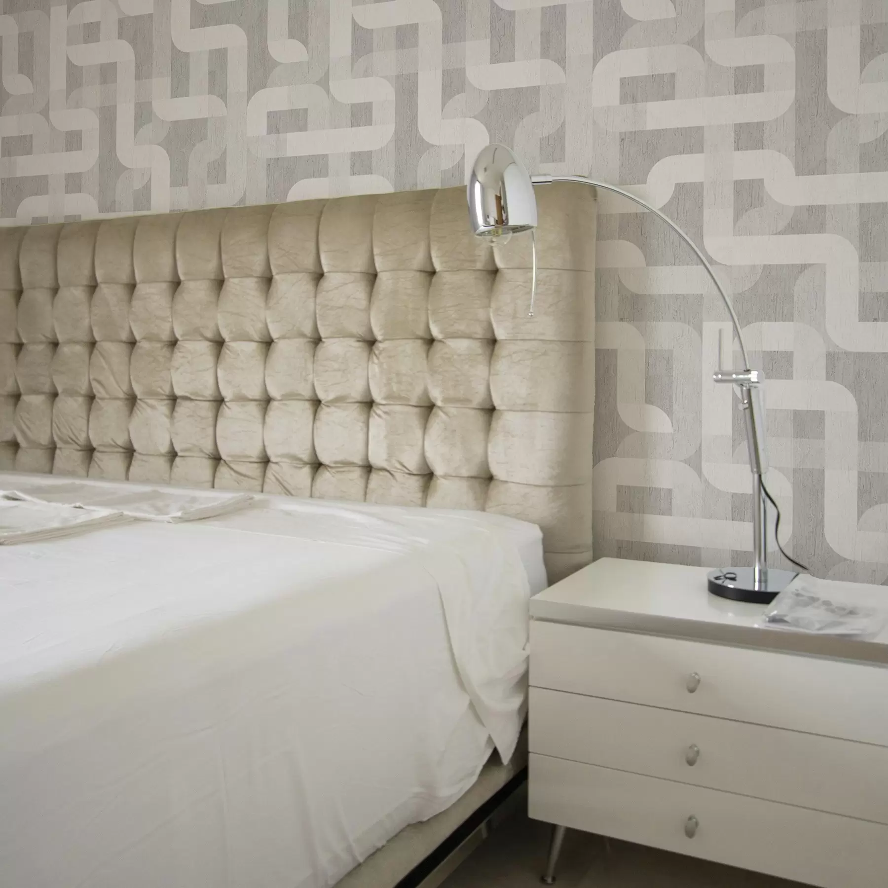 murales de pared Patrón gráfico moderno con líneas curvas a00190