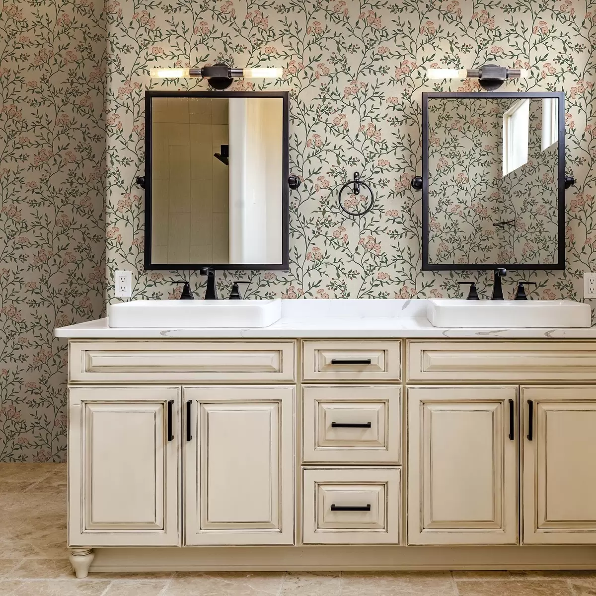 Papel pintado Ramas caladas con flores de coral, motivo floral a00221