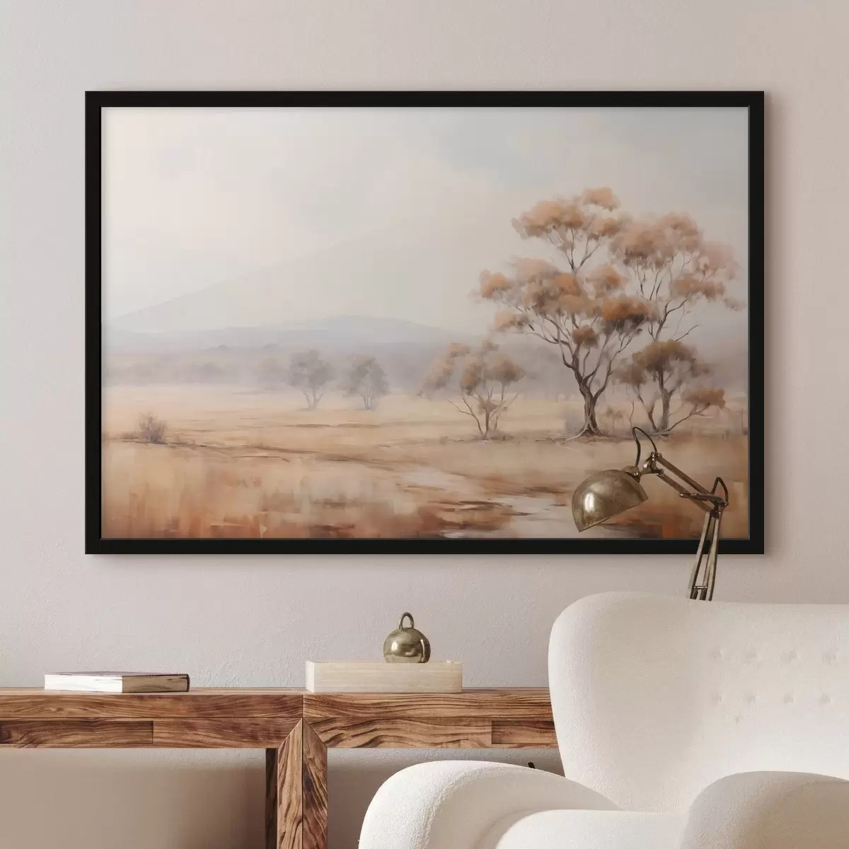 Poster Un campo con hierba naranja y algunos árboles con hojas naranjas, montañas al fondo con un cielo nublado f44927