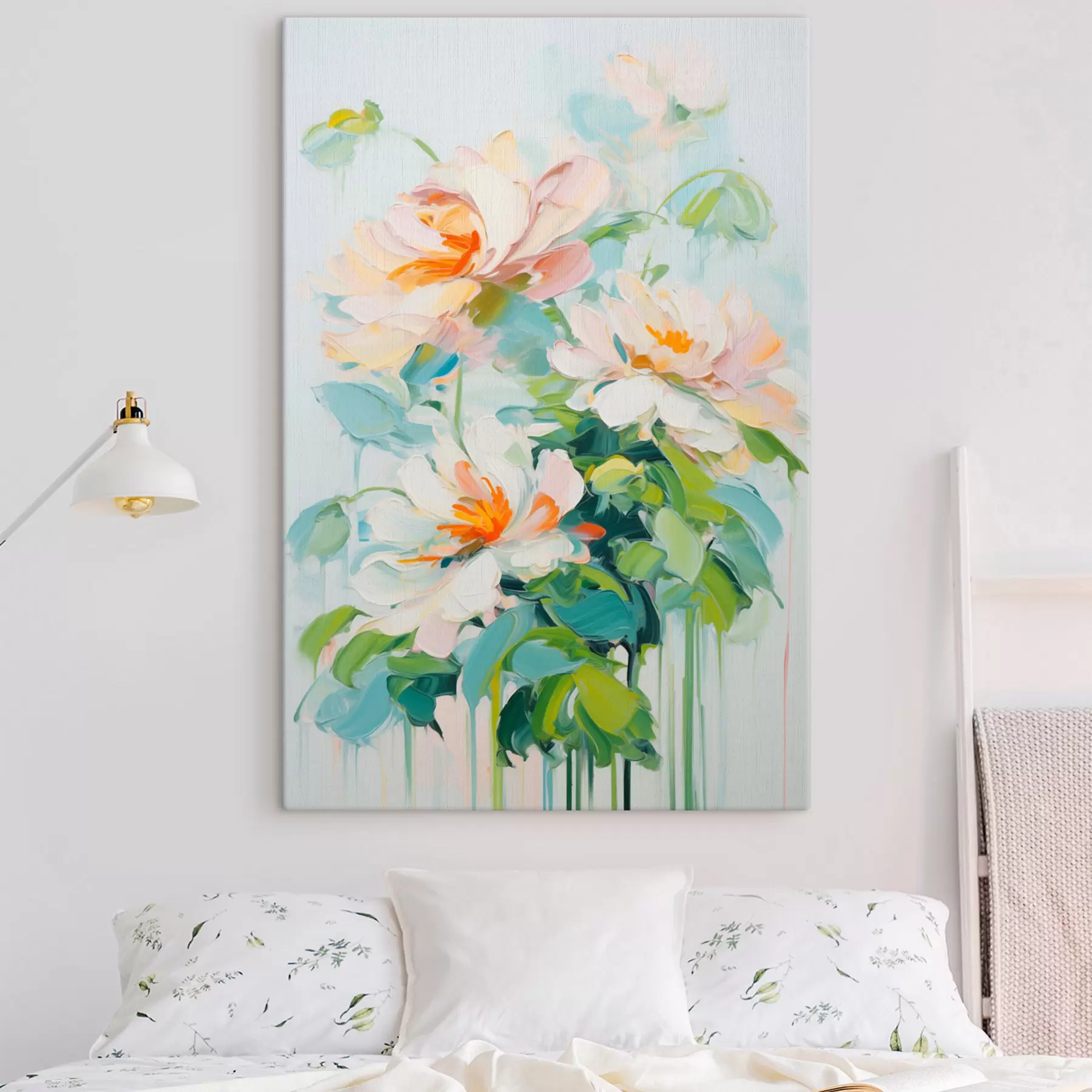 murales de pared Flores blancas y pastel melocotón, hojas verdes, pinceladas suaves imitación pintura al óleo, fondo azul claro s45550