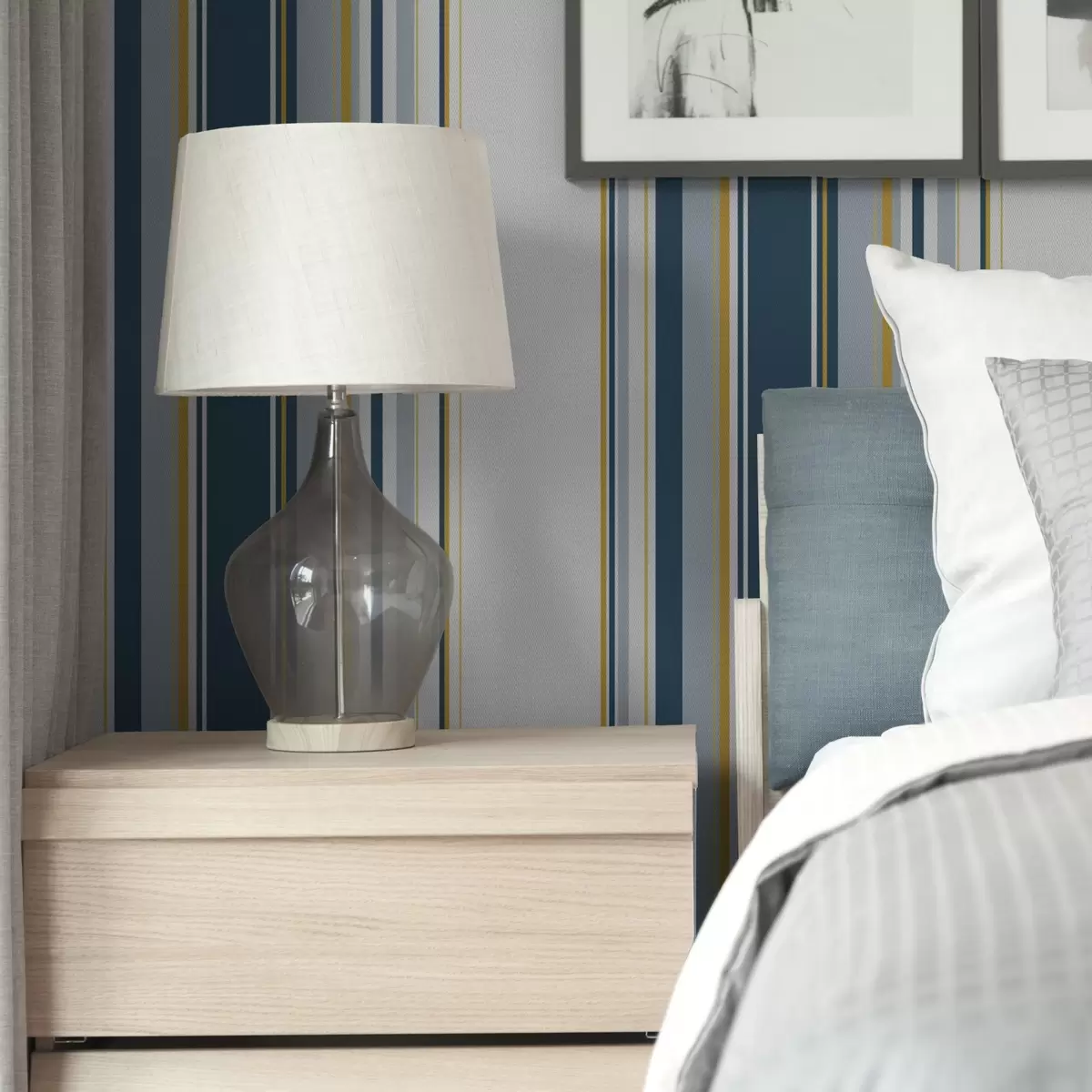 Papel pintado Denso estampado de rayas verticales azules y amarillas a00524