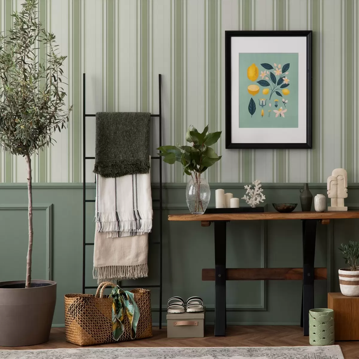 Papel pintado Fondo claro con rayas verdes oscuras a00562