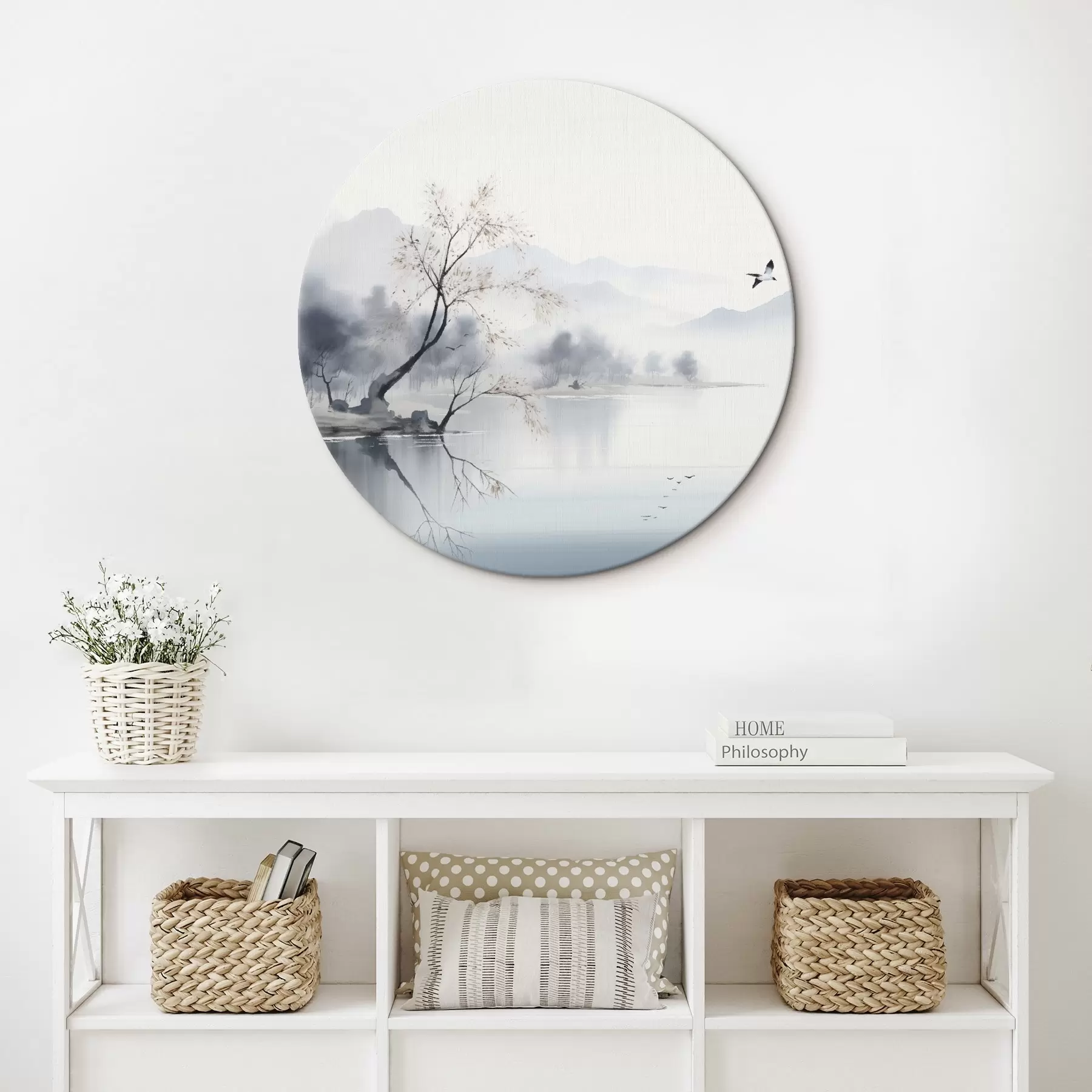 murales de pared Paisaje brumoso con un árbol, montañas y pájaros r45518