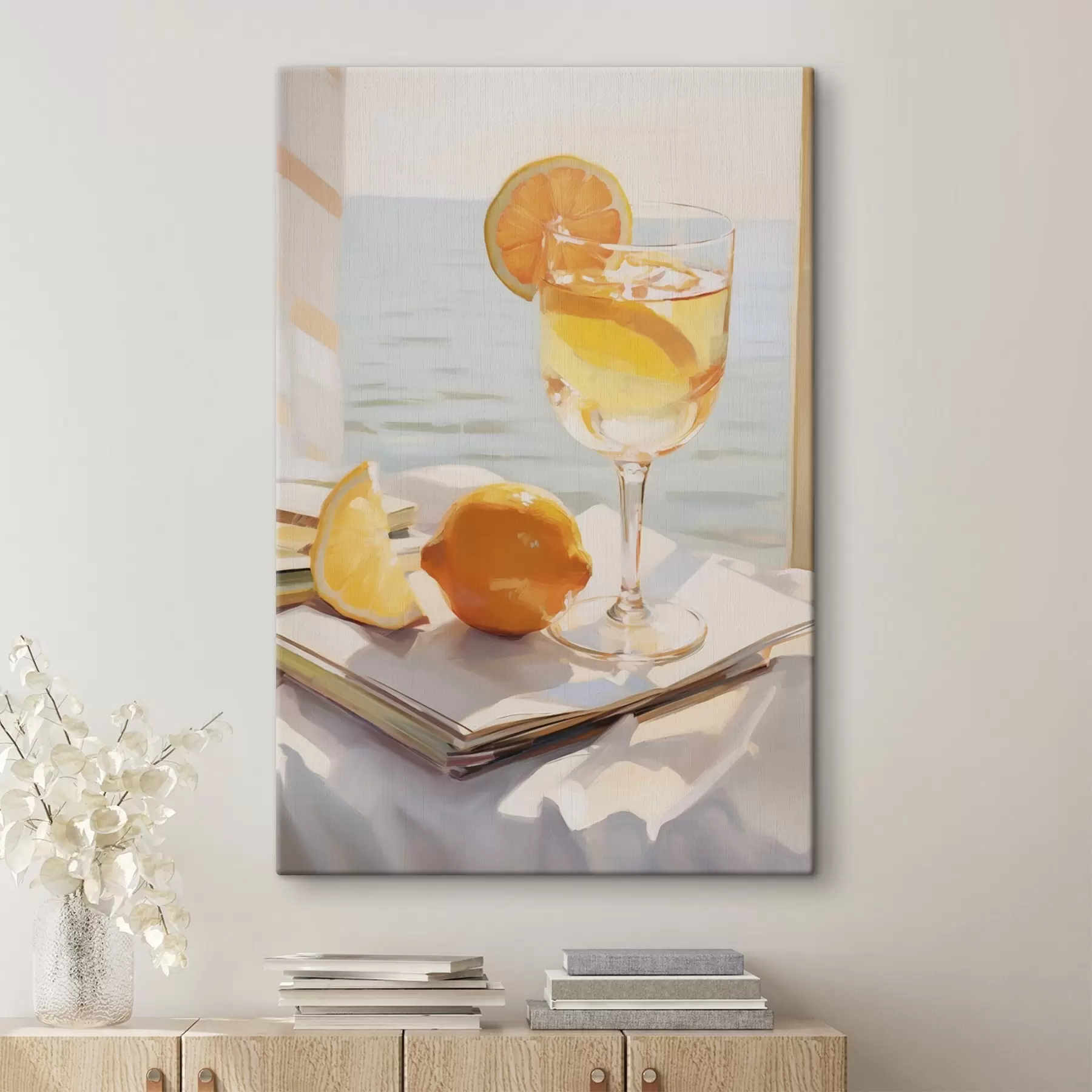 murales de pared Un cóctel en una copa junto a la ventana s46064