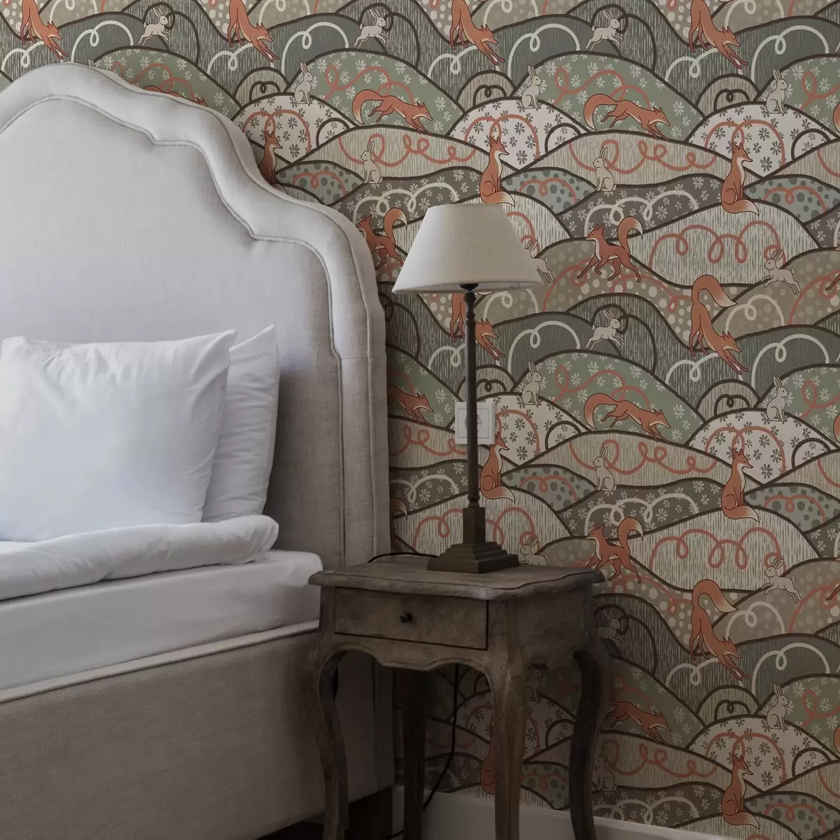 Papel pintado Zorros y liebres en colinas onduladas, diseño retro a00690