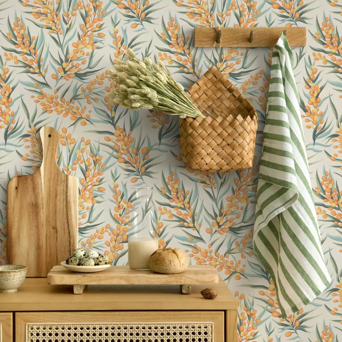 Papel pintado Ramas de espino amarillo con bayas naranjas, fondo claro a00792