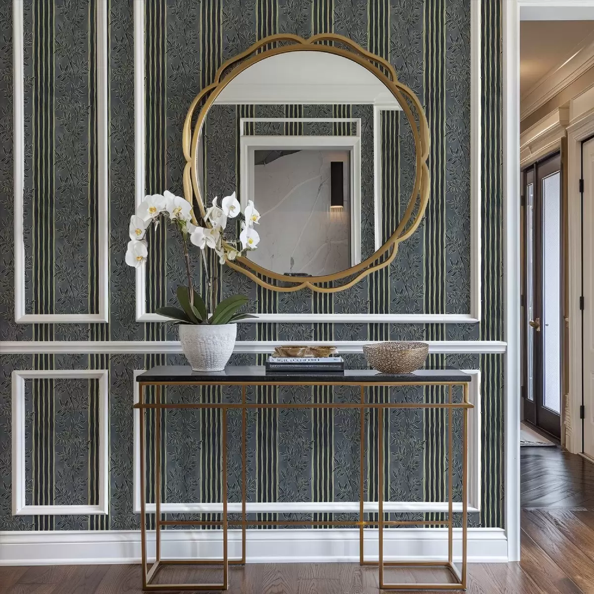 Papel pintado Rayas verticales con motivos botánicos en tonos oscuros a00648