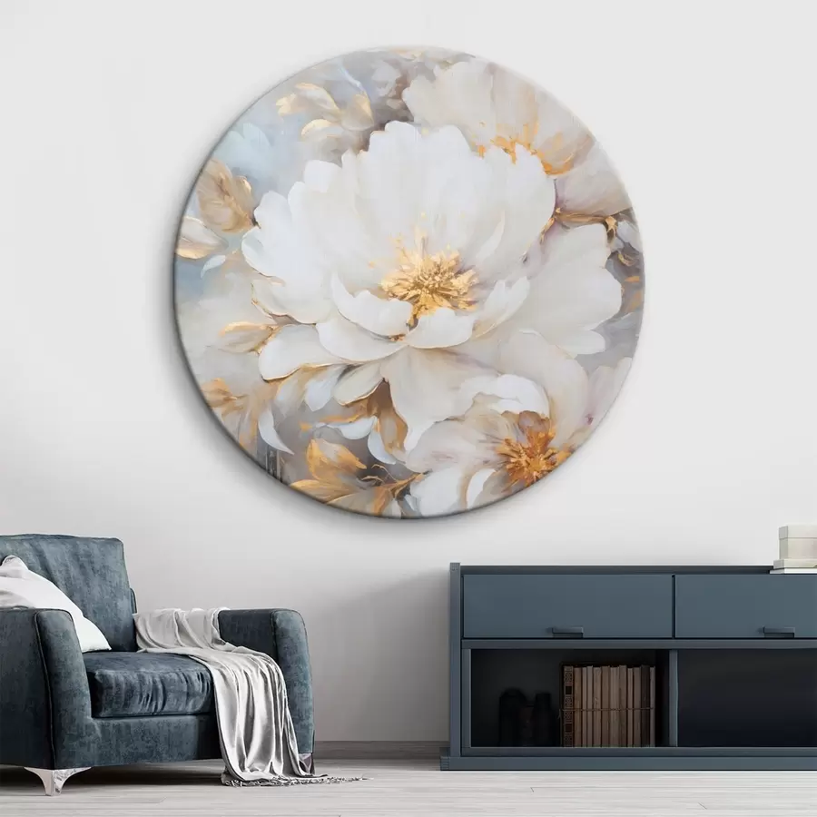 murales de pared Peonías blancas con centros y hojas azules, pinceladas suaves, fondo azul claro, arreglo floral r46271