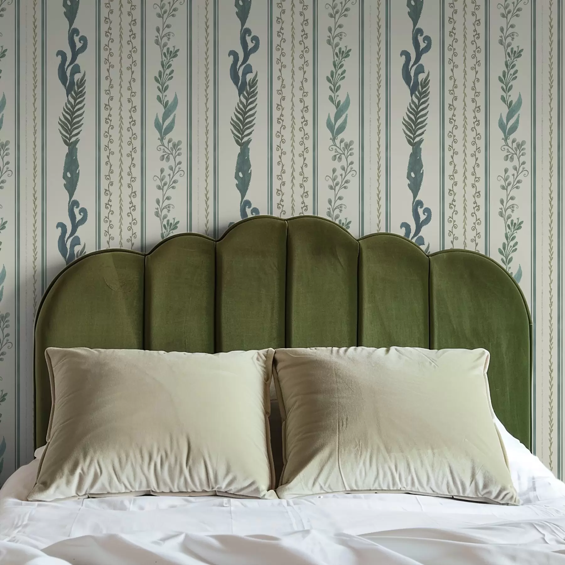 murales de pared Rayas con ramificaciones y rizos sobre un fondo cálido y lechoso. a00823v2