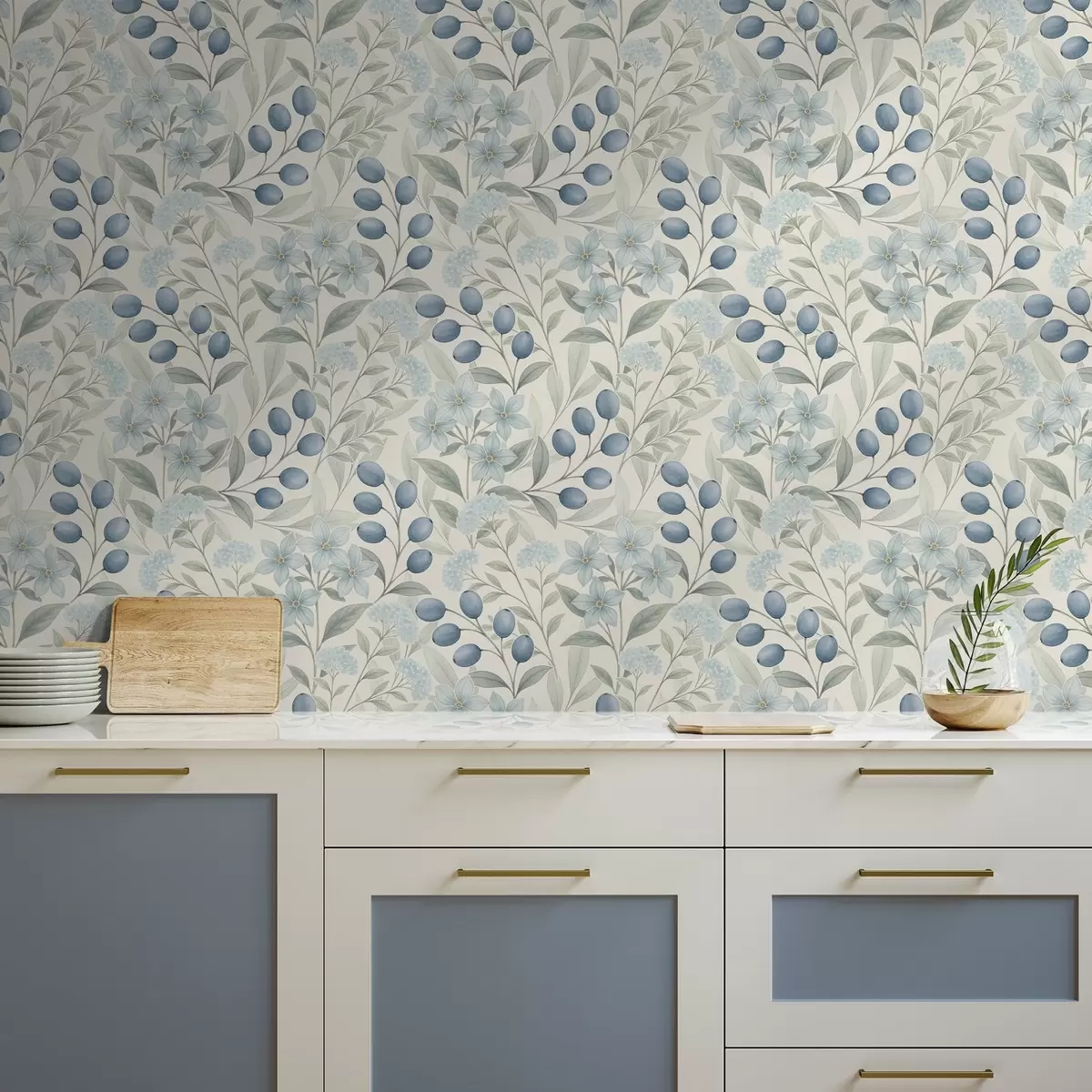 Papel pintado Arándanos azules y flores claras sobre marfil a00872