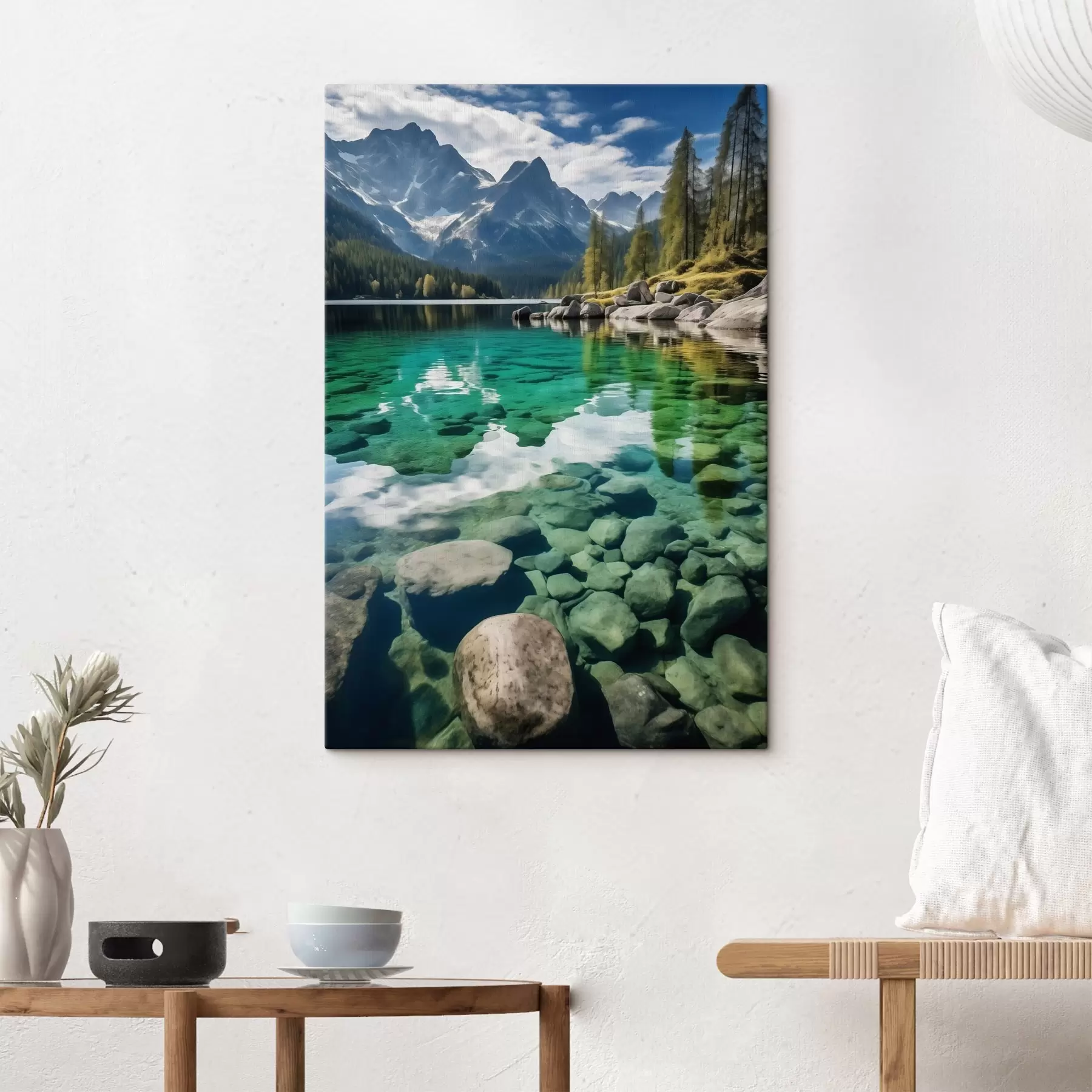 murales de pared Lago alpino esmeralda con rocas en el fondo y picos imponentes. s46515