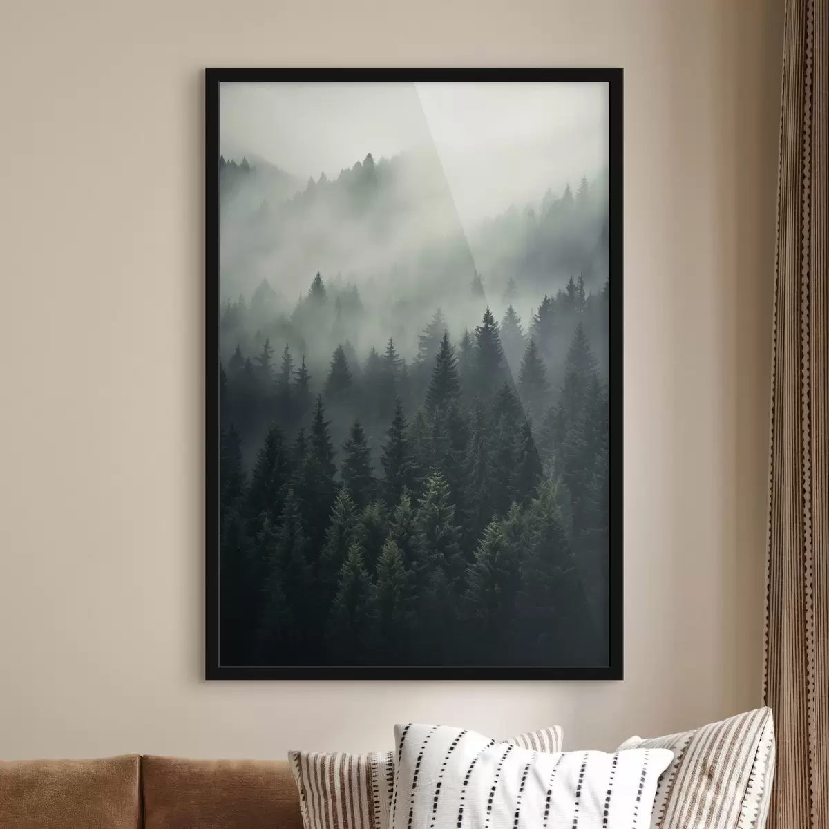 Poster Niebla sobre un denso bosque siempreverde f46512