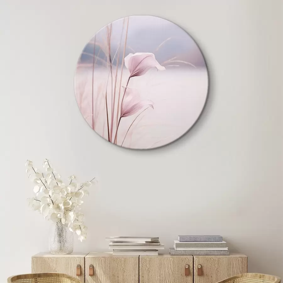 murales de pared Delicadas flores rosadas junto a un tranquilo lago r46503