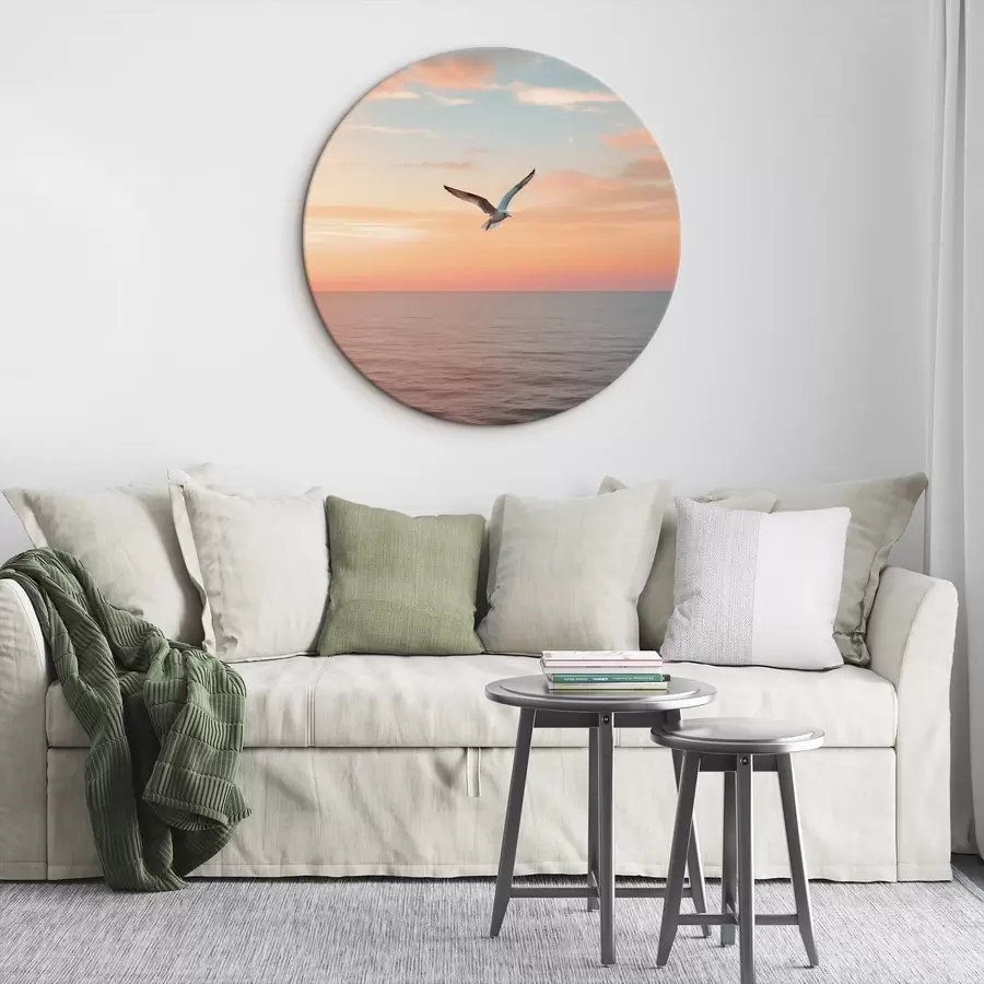 murales de pared Gaviota sobre el mar en una puesta de sol rosa-melocotón r46520