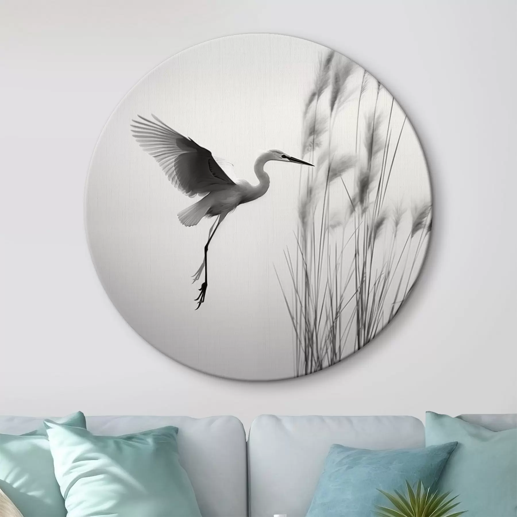 murales de pared Una garza blanca con las alas extendidas, volando cerca de altos juncos, composición minimalista en blanco y negro r46693