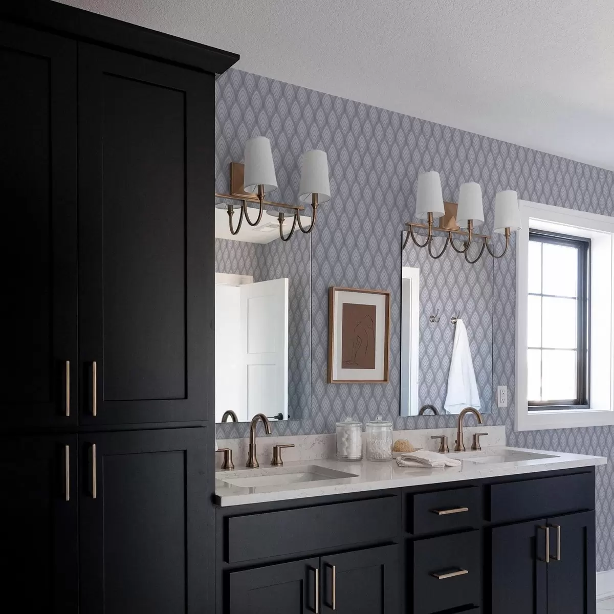 Papel pintado Arcos volumétricos similares a una escala de grises con un suave degradado. a00989