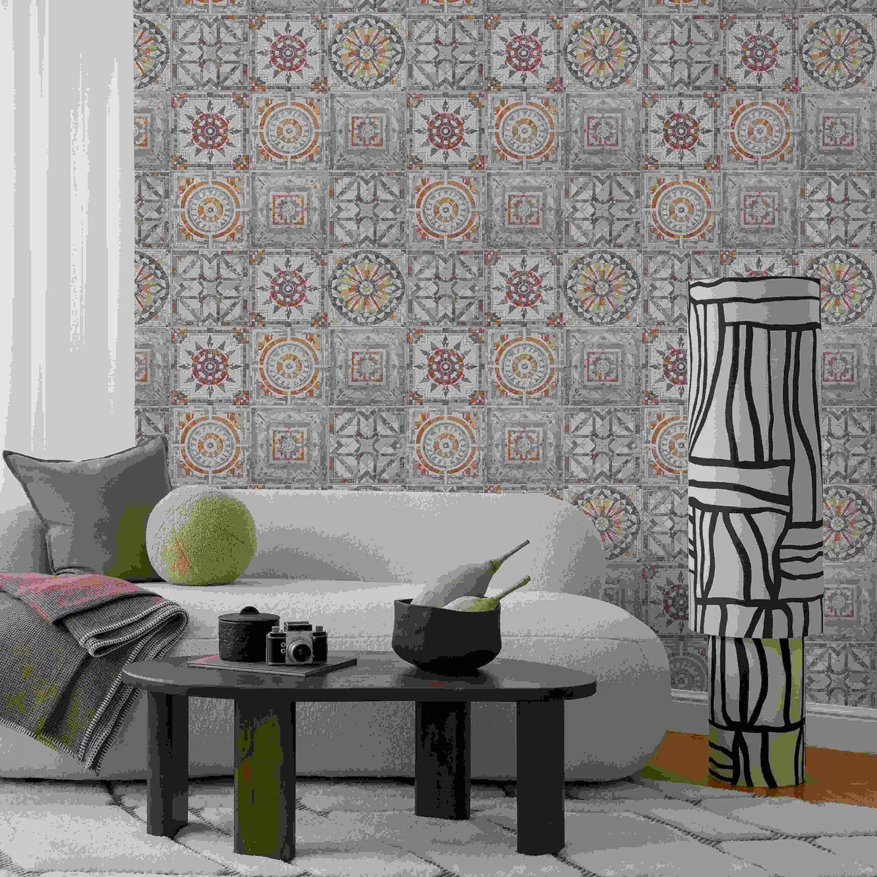 murales de pared Medallones antiguos de mosaico de piedra con detalles desgastados. a01042