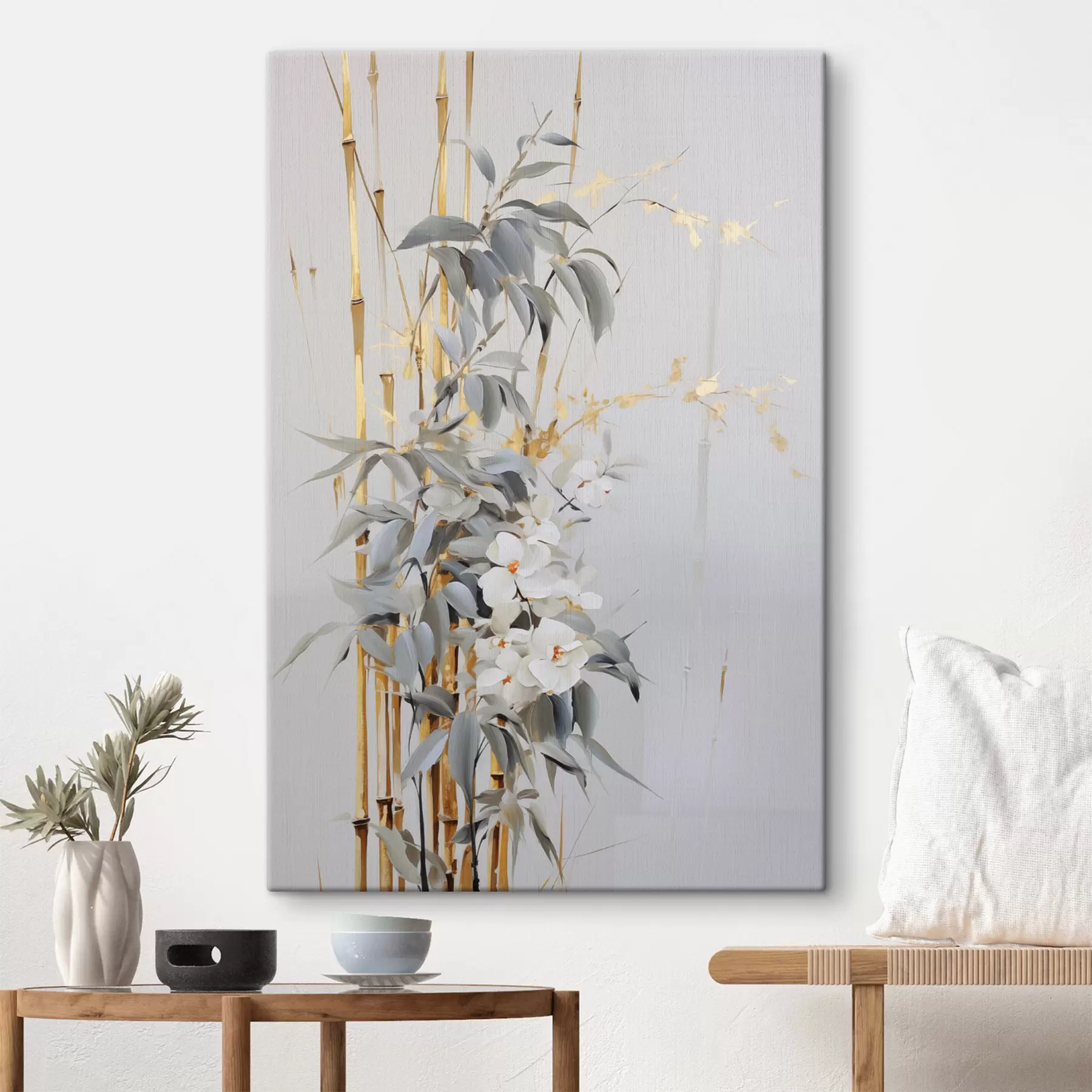 murales de pared Tallos de bambú abstractos con detalles amarillos, delicadas flores blancas y hojas verde pálido, fondo gris s47038