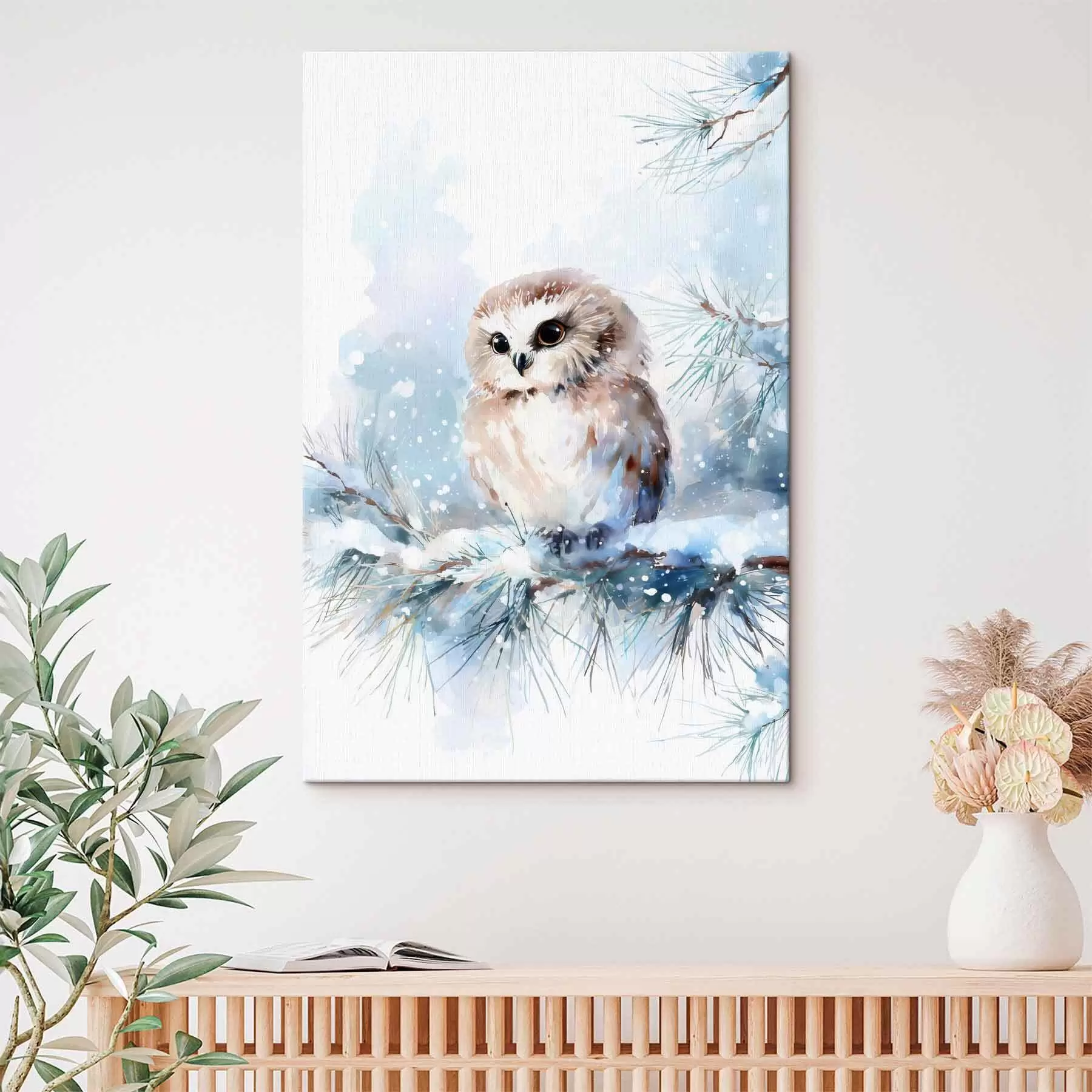 murales de pared Bonito búho sobre una rama de pino cubierta de nieve, pintado al estilo acuarela. s47115