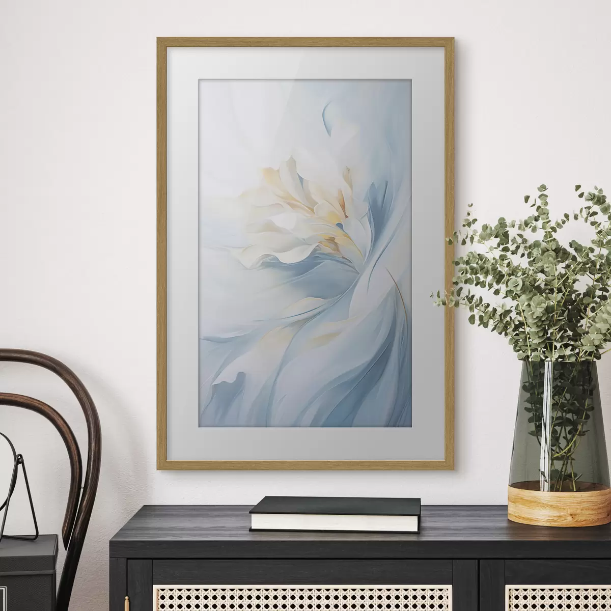 Poster Pétalos abstractos, delicados y translúcidos que se arremolinan hacia dentro con una iluminación suave y una textura pictórica. f47436