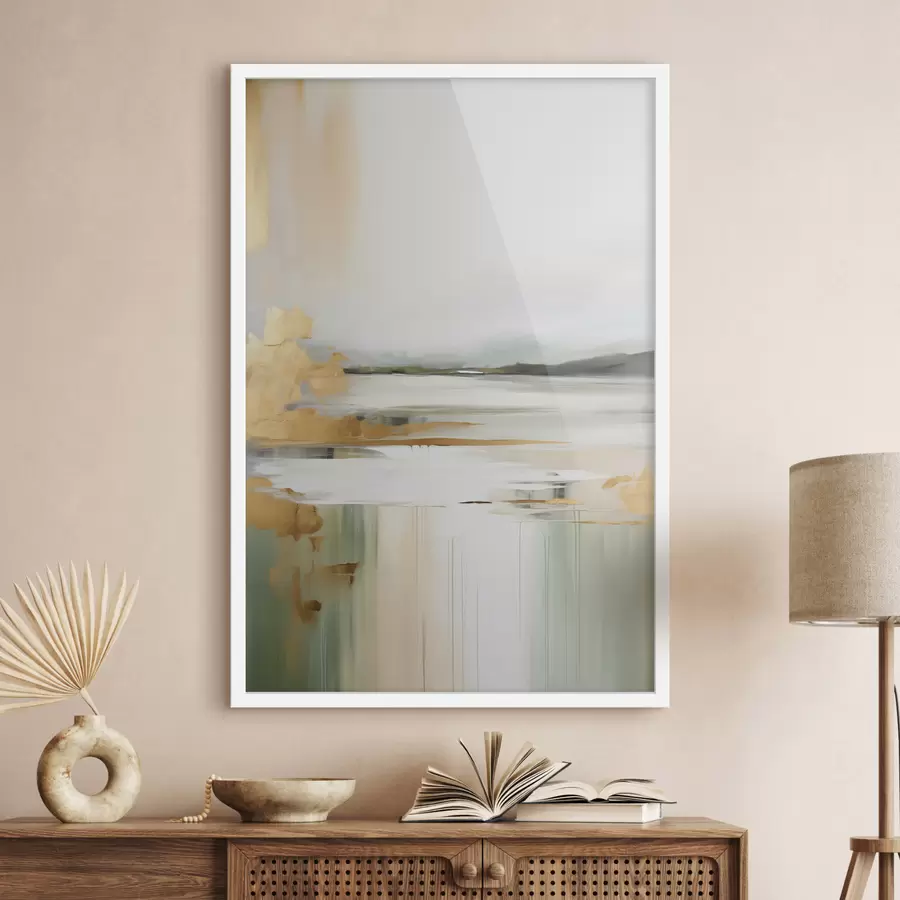 murales de pared Paisaje abstracto con tonos amarillos y verdes, agua que refleja el cielo y montañas lejanas, cielo pálido y brumoso. f47438