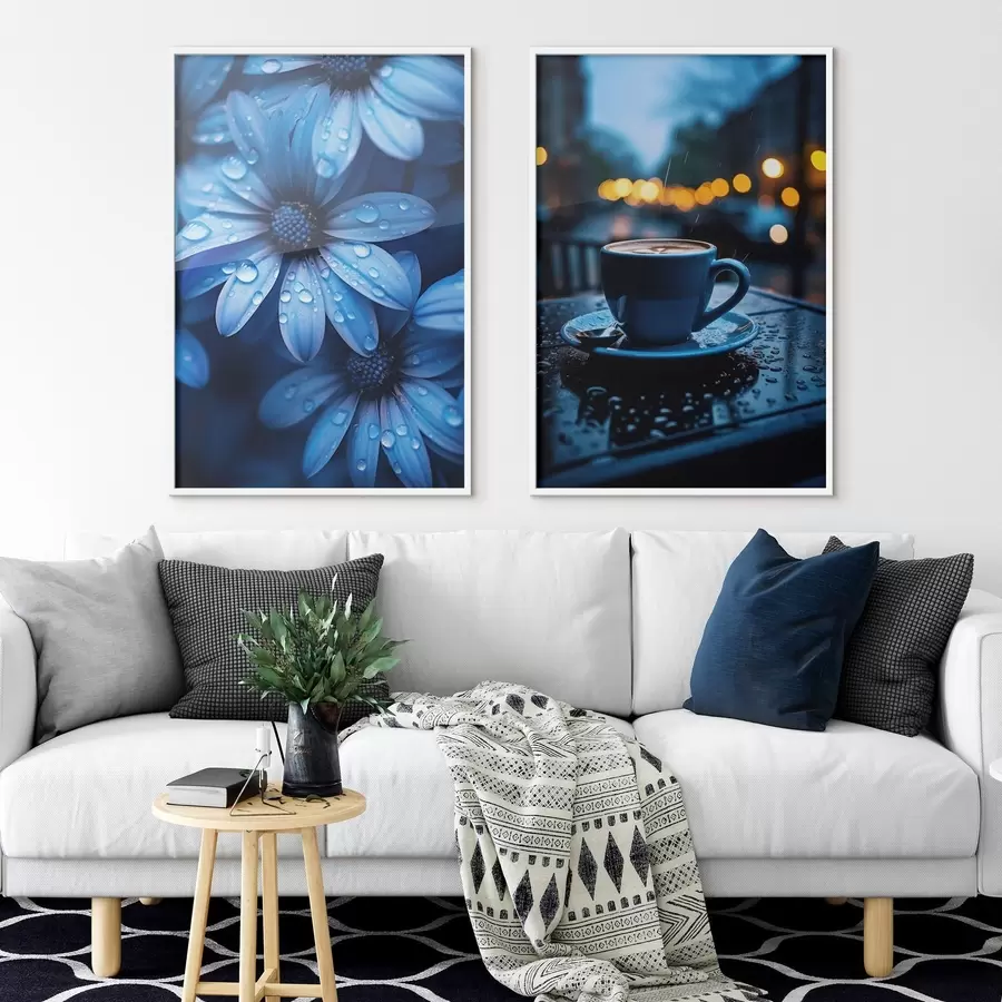 murales de pared Flores azules con gotas de agua y una taza de café bajo la lluvia d00694