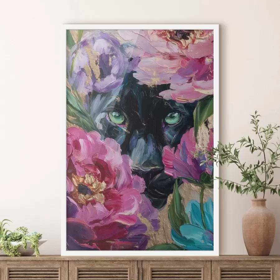 murales de pared Una pantera negra se asoma entre las peonías. f47936