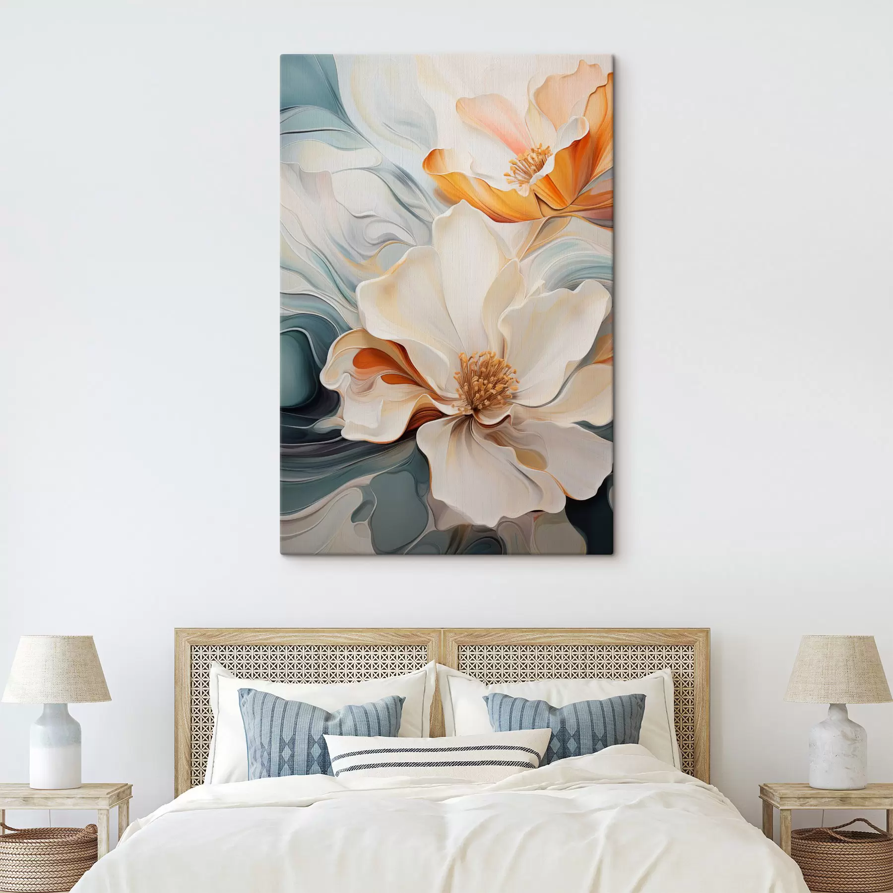 murales de pared Flor abstracta grande con pétalos blancos, naranjas y verde azulado, fondo texturizado. s47878