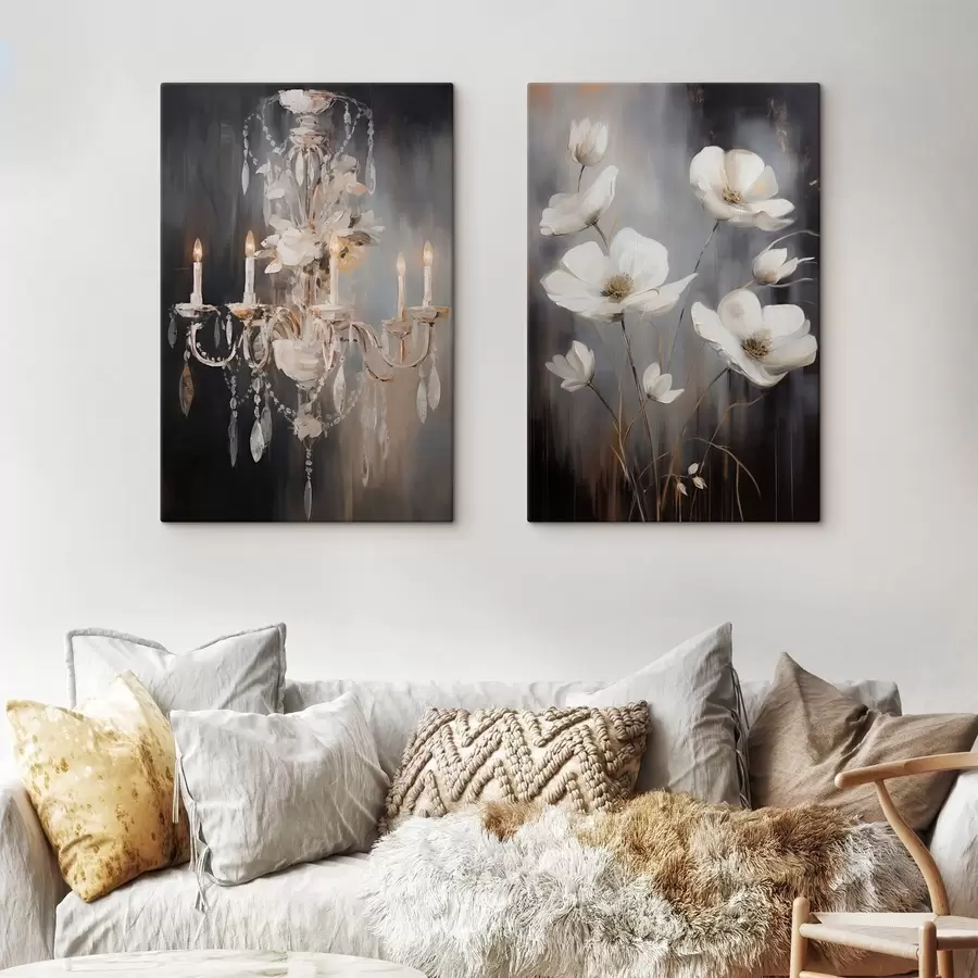 murales de pared Lámpara de araña abstracta y ornamentada con velas encendidas y arte floral, sobre un fondo oscuro y texturizado. m30049