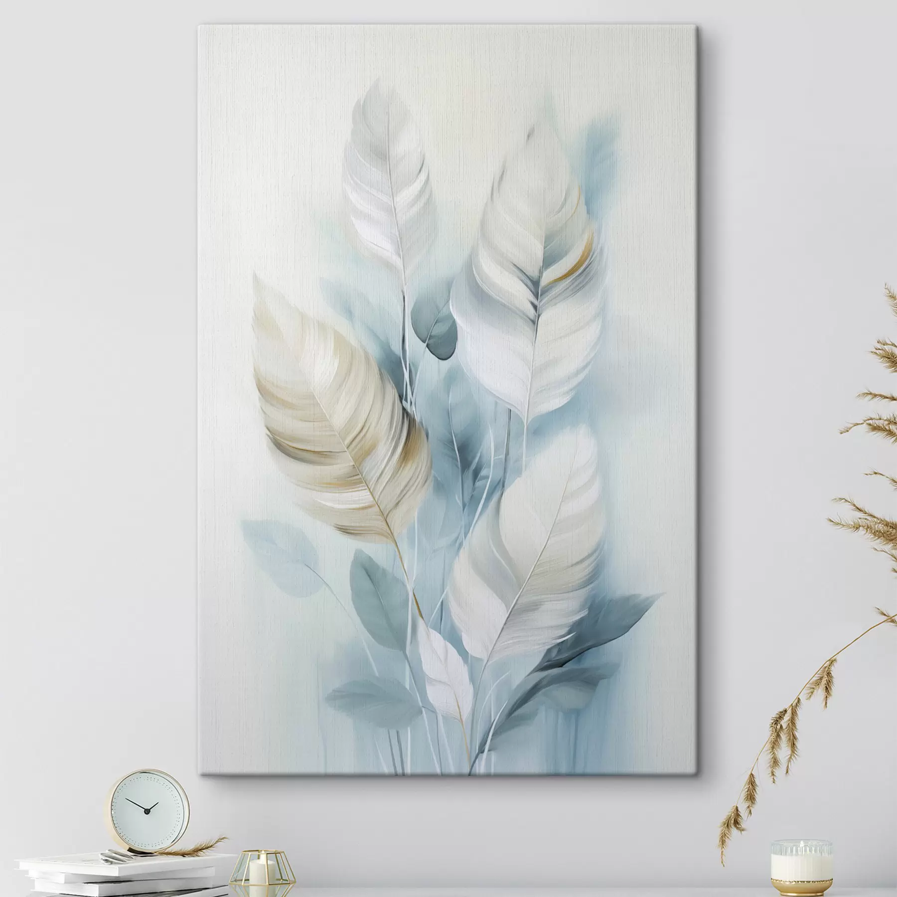 murales de pared Plumas grandes y suaves en tonos azules y blancos con delicadas hojas de color beige s48750