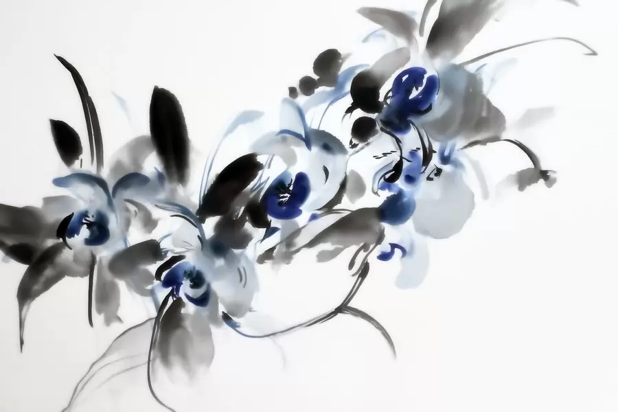 murales de pared Elegantes flores abstractas en estilo acuarela oriental con toques de azul y negro, orquídeas w09797