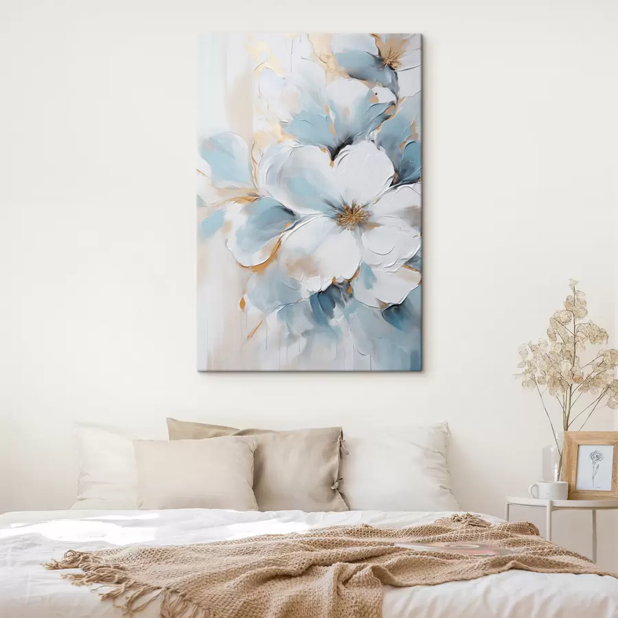 murales de pared Flores blancas y azul claro, estilo pictórico con pinceladas texturizadas s49462