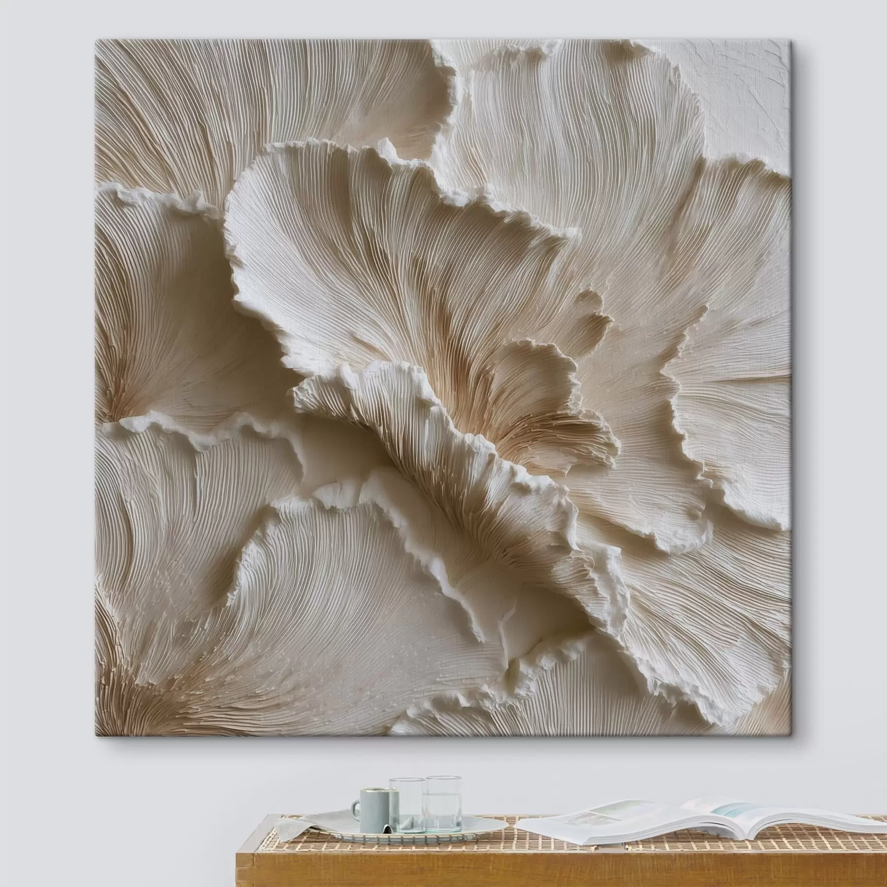 murales de pared Composición volumétrica con pétalos texturizados en tonos blancos y crema s49706