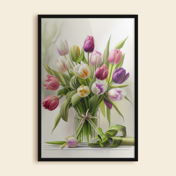 Tulipanes de colores en un jarrón de cristal