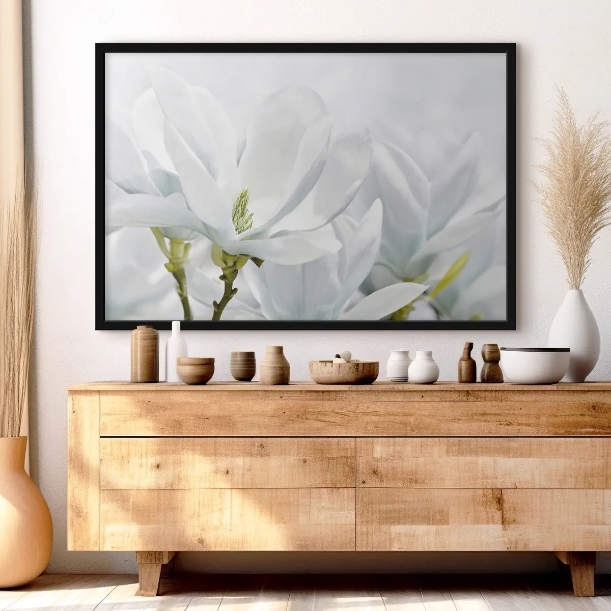 Poster Delicados pétalos blancos bajo una luz suave f35784